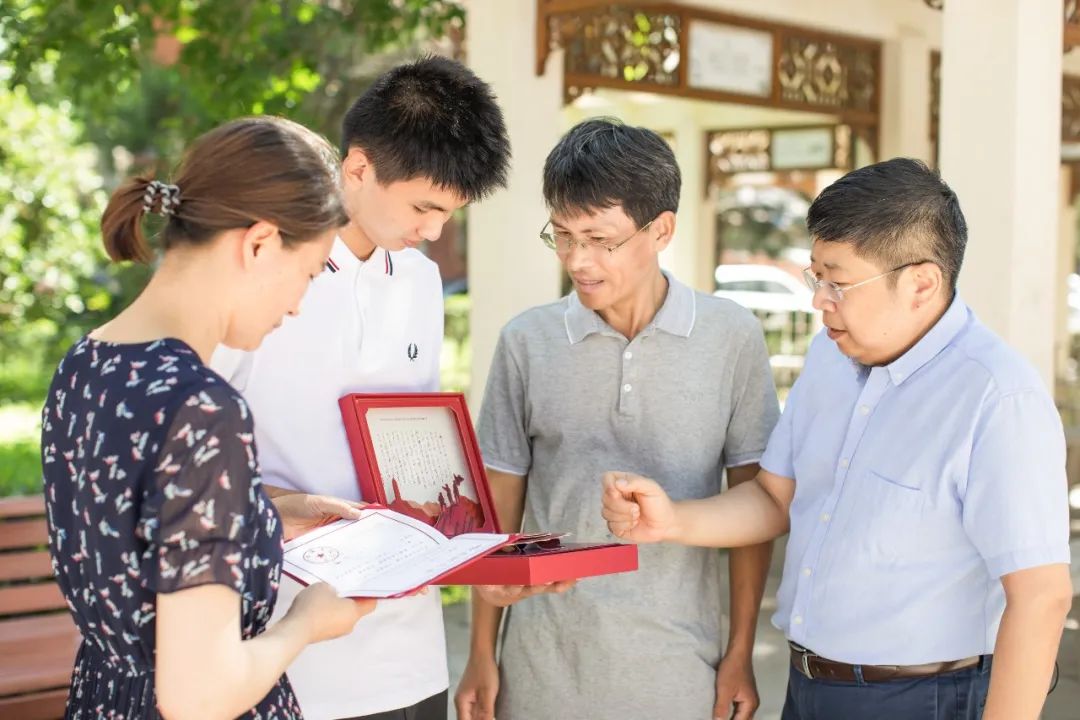 无码a片