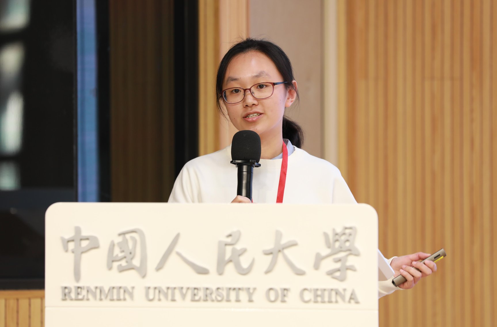 无码a片